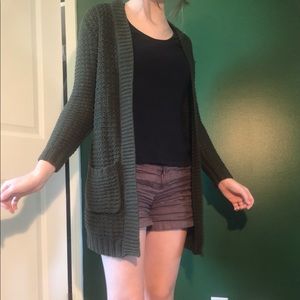 Green knit cardigan long.
